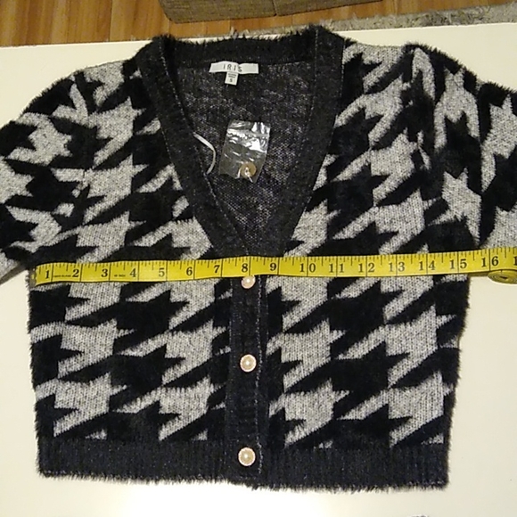 Comfy and warm skirt and cardigan set - Picture 6 of 14